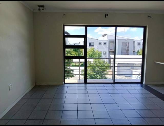 0 BEDROOM APARTMENT FOR SALE IN THE PADDOCKS